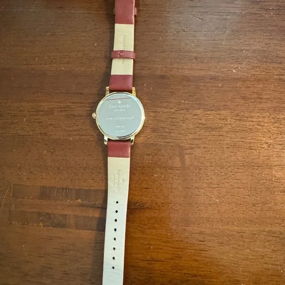 KATE SPADE Wine and Dine statement watch. Worn just a handful of times! - Picture 3 of 4